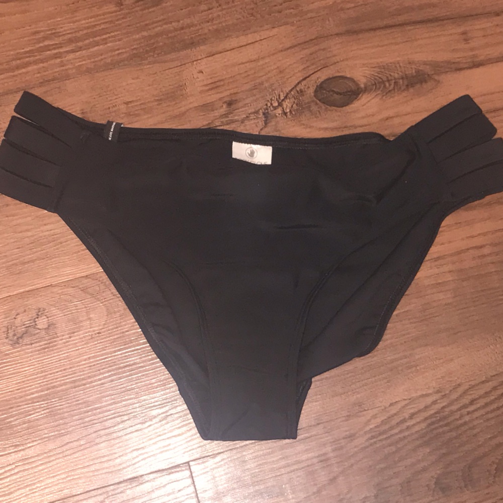 BODY GLOVE Black Strappy Bikini Bottom size large